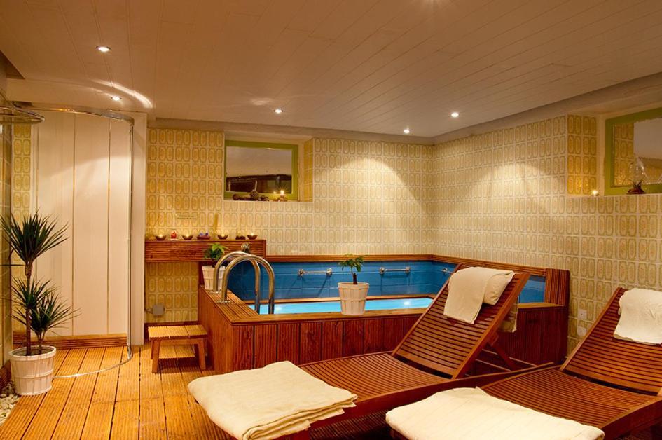 Panoramahotel Lilienstein Кёнигштайн-ан-дер-Эльбе Экстерьер фото