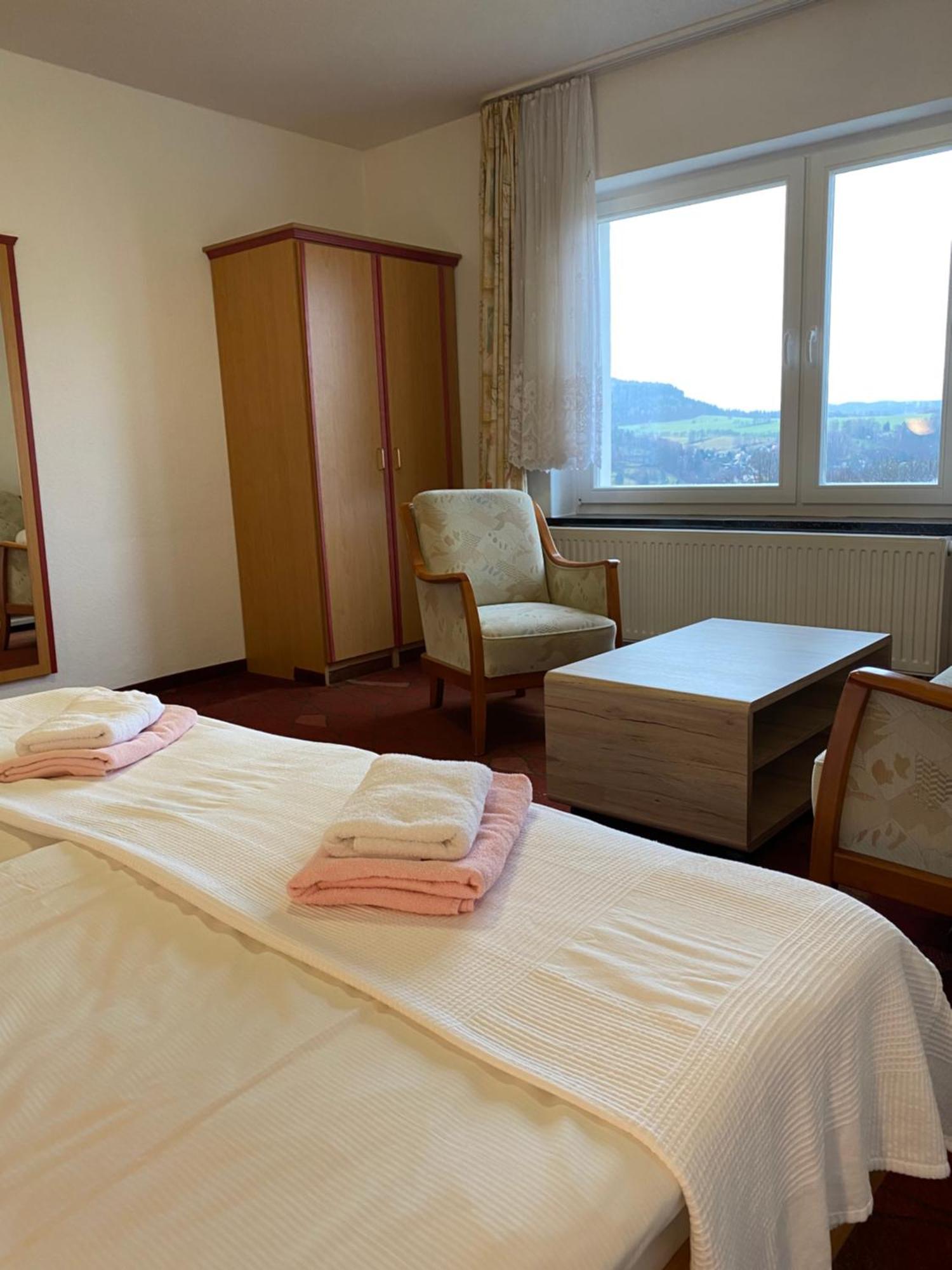 Panoramahotel Lilienstein Кёнигштайн-ан-дер-Эльбе Номер фото