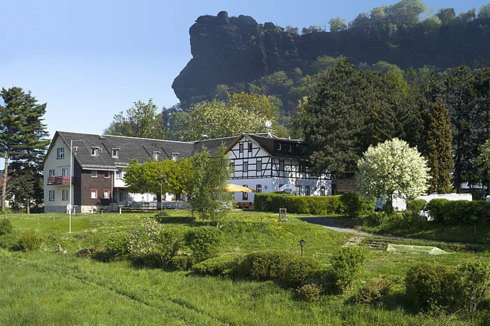 Panoramahotel Lilienstein Кёнигштайн-ан-дер-Эльбе Экстерьер фото