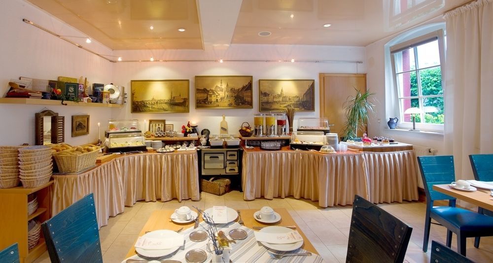 Panoramahotel Lilienstein Кёнигштайн-ан-дер-Эльбе Экстерьер фото